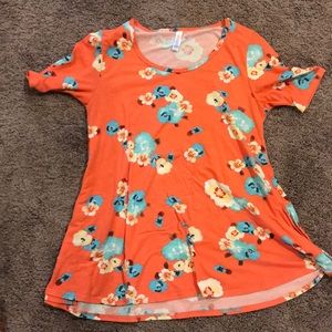 LuLaRoe Perfect Tee